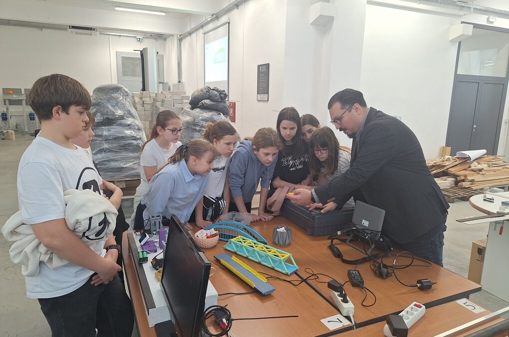 Istraživanje sila, konstrukcija i baštine kroz STeam projekt